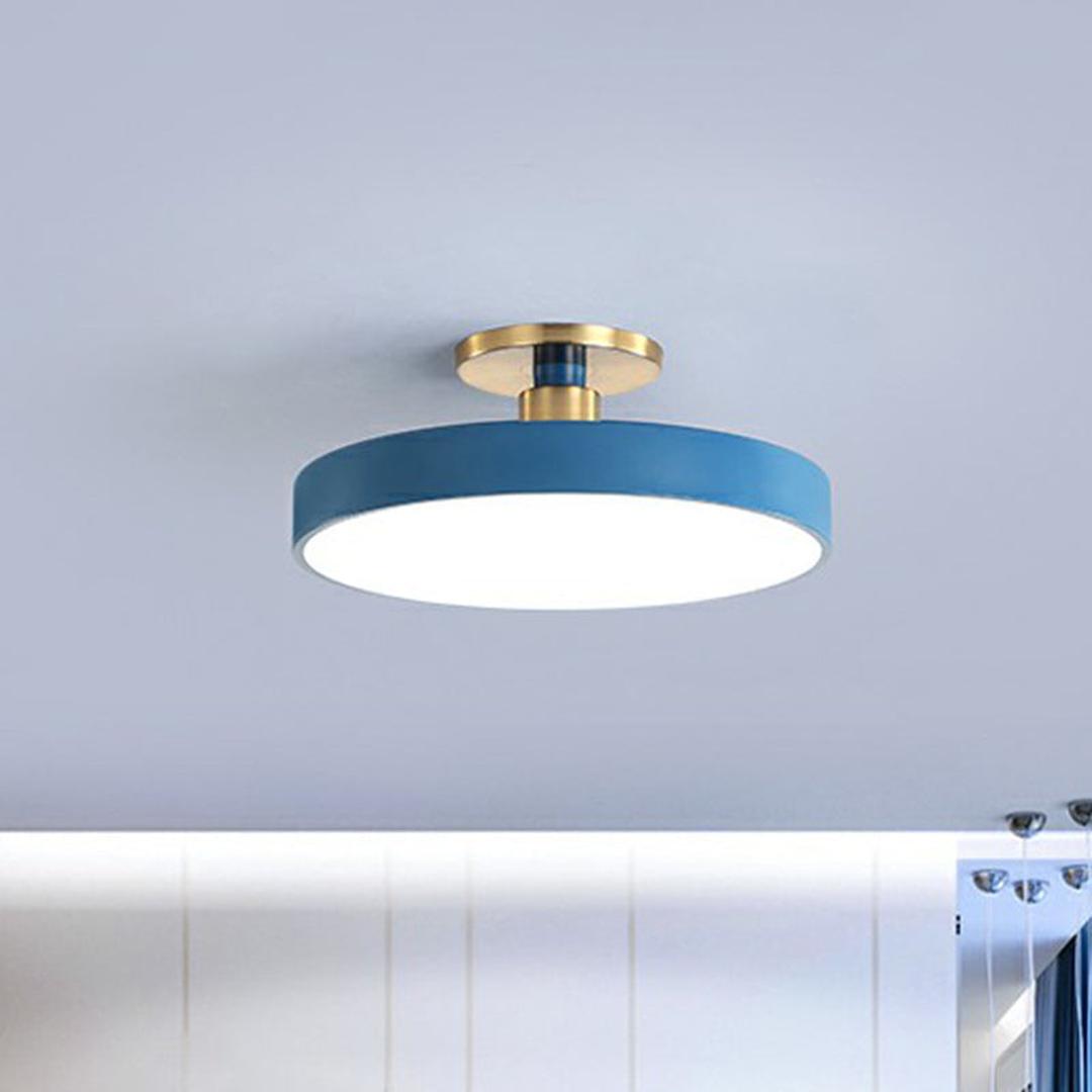 Rund LED-taklampe i akryl med farget kant