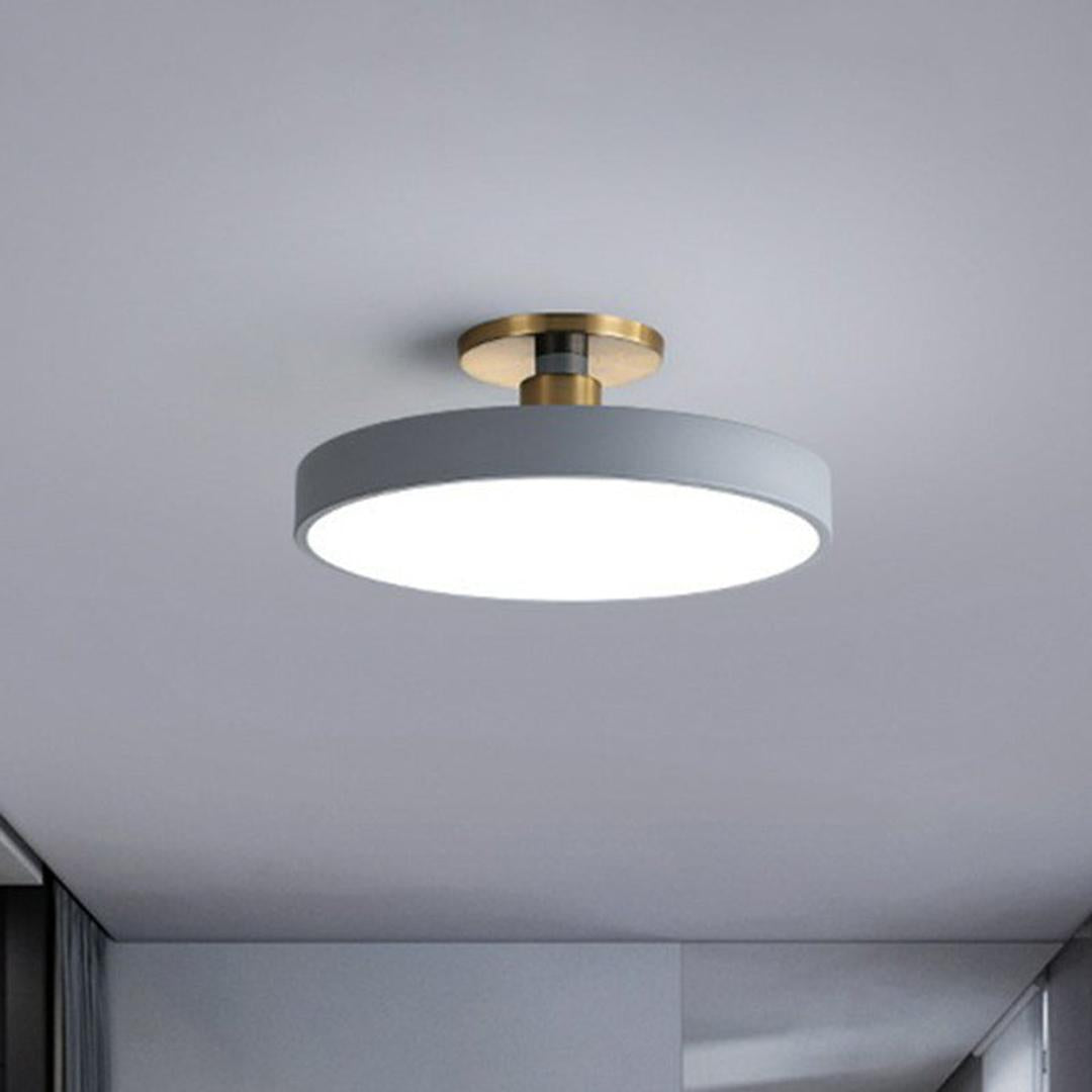 Rund LED-taklampe i akryl med farget kant
