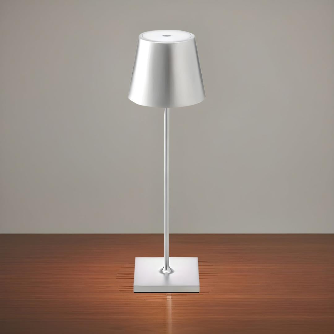 Ferwyn - Trådløs Oppladbar Bordlampe i Aluminium