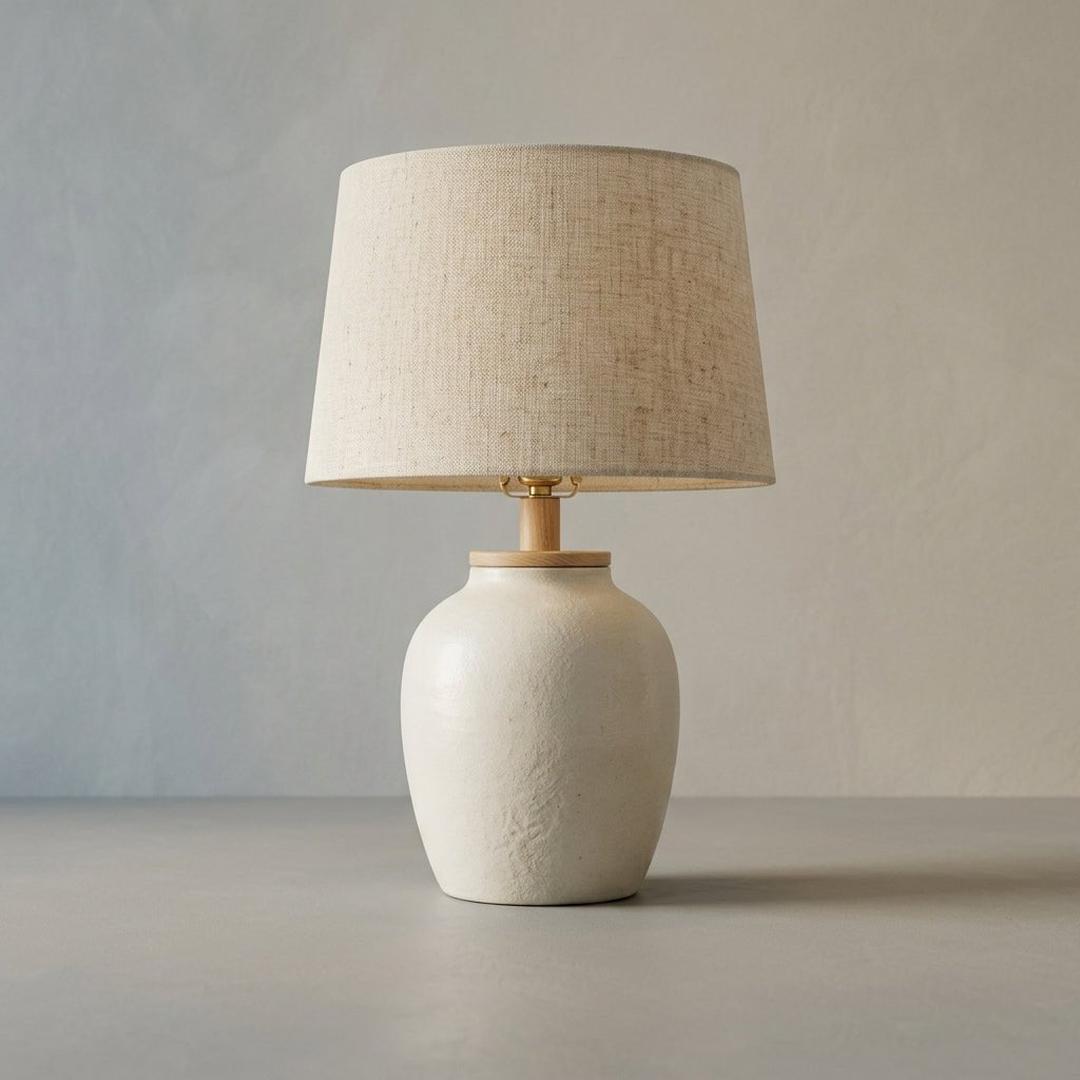 Keramisk bordlampe med linskjerm