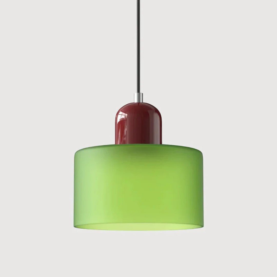 Nordisk metall pendellampe med glasskjerm
