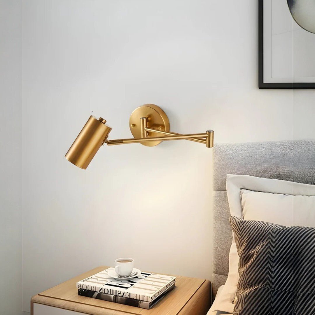 Vegglampe med Justerbar Arm