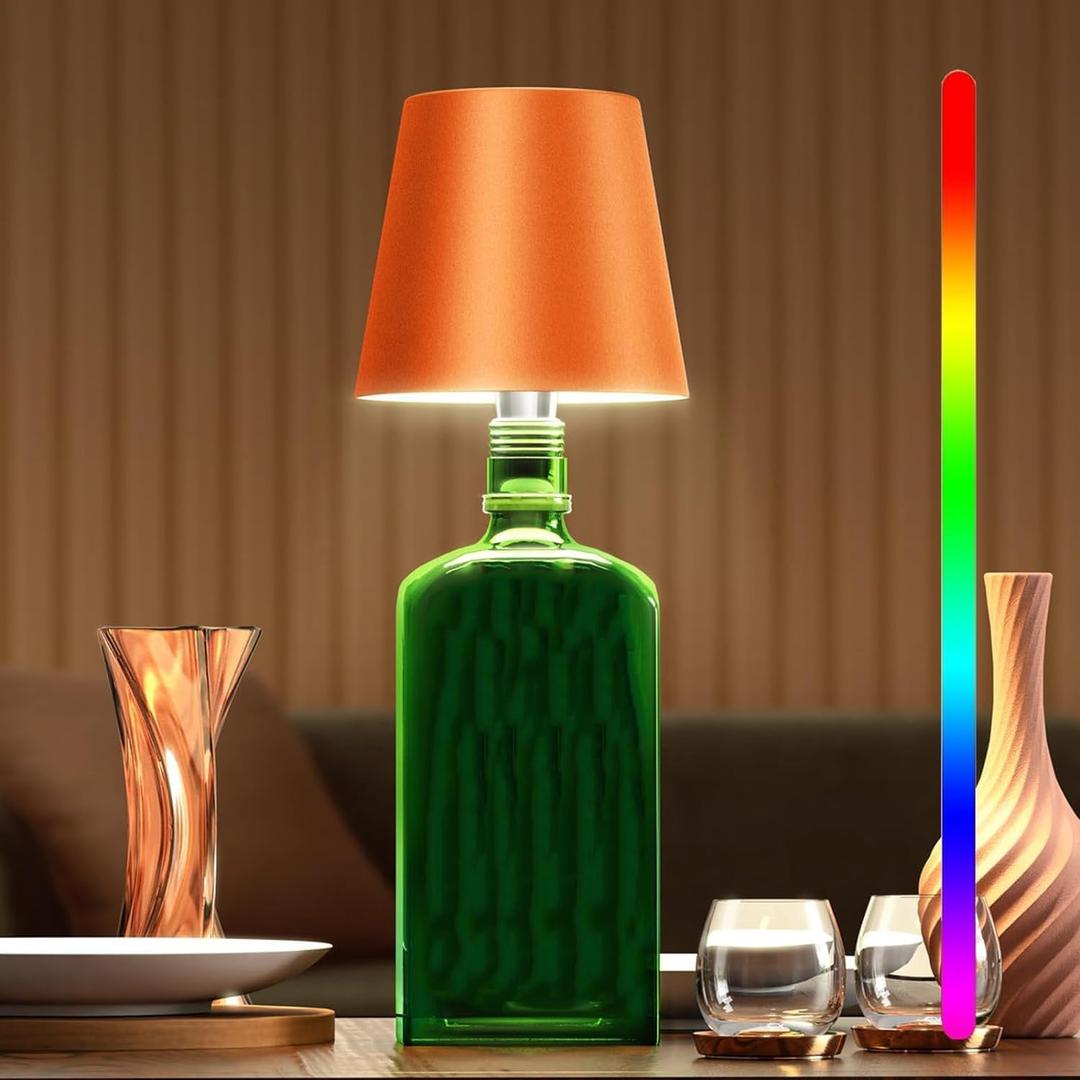 Flaskora - Oppladbar bordlampe i flaskeform