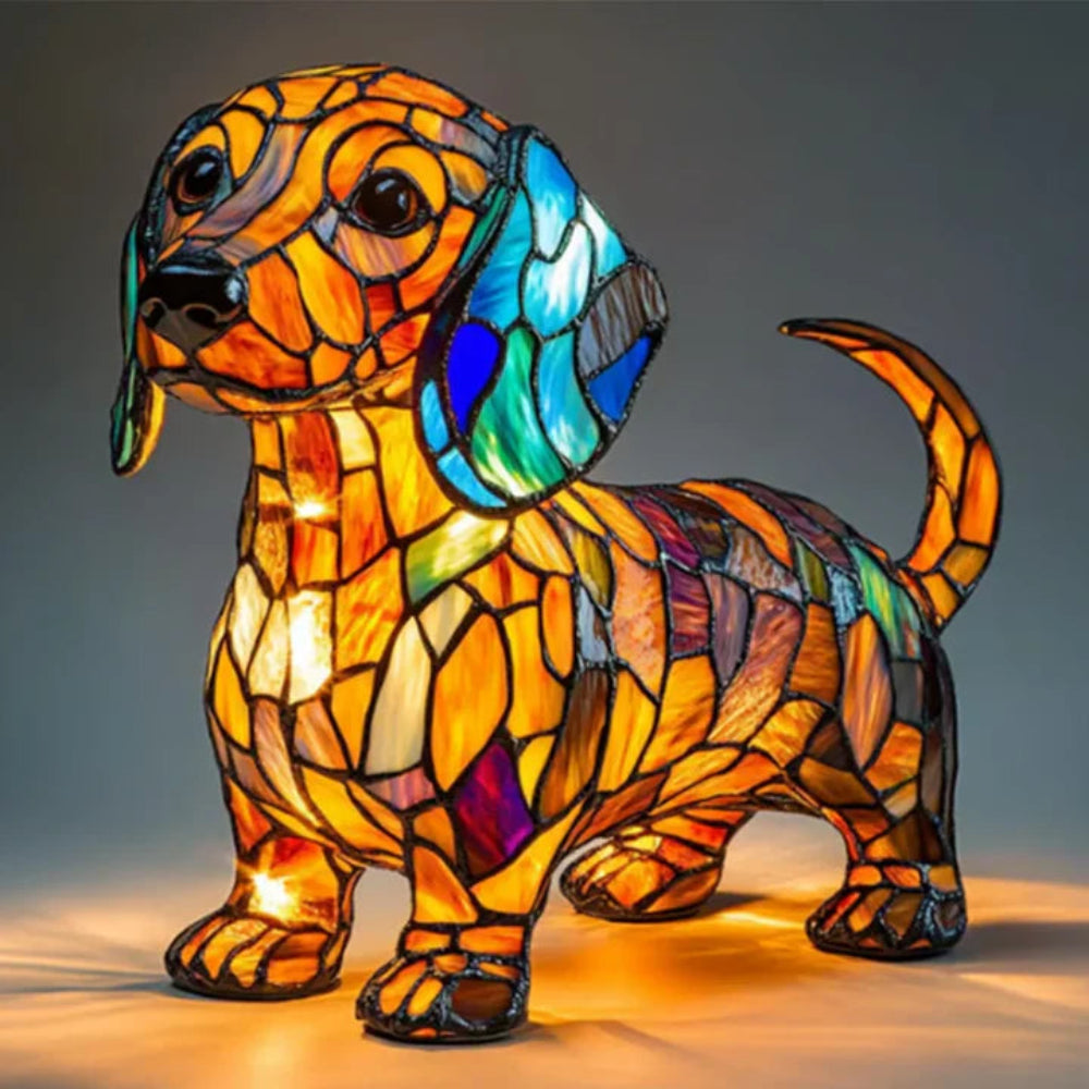 Bordlampe i farget blyglass formet som en hund