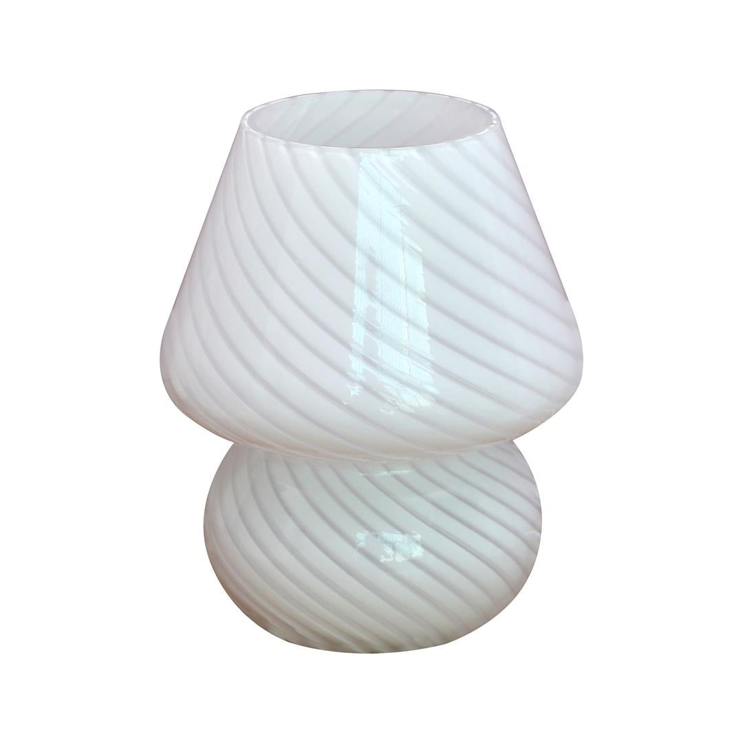 Sveltora - Håndlaget Glass Sopplampe med USB-lading