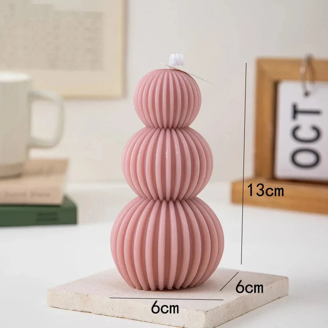 Geolyth - Geometrisk Duftlys med Golfball-Design