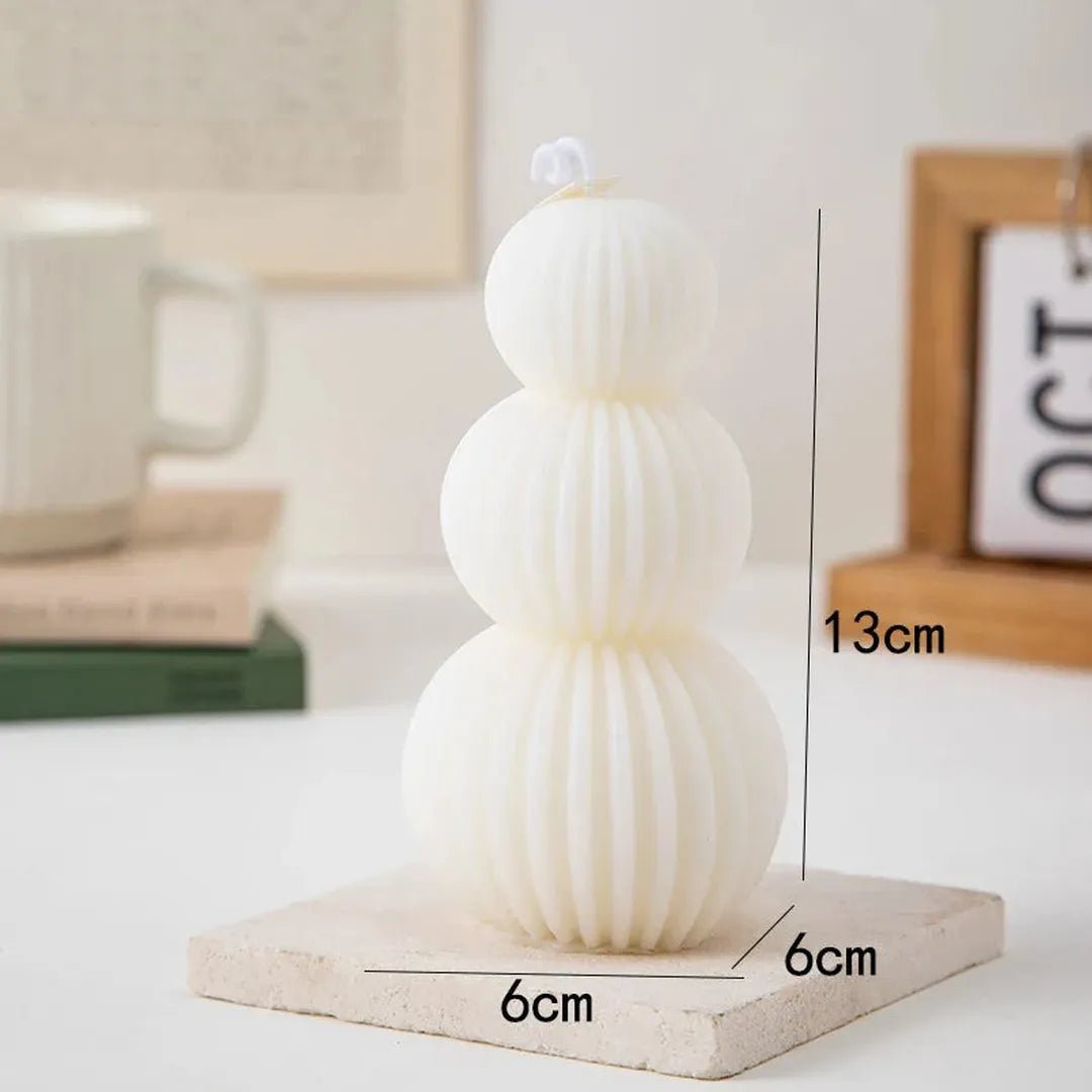 Geolyth - Geometrisk Duftlys med Golfball-Design