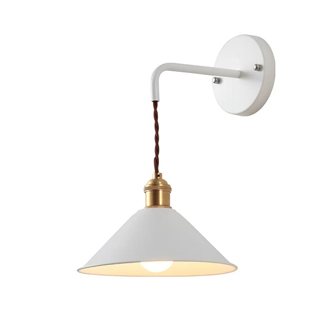 Retro vegglampe med metallskjerm