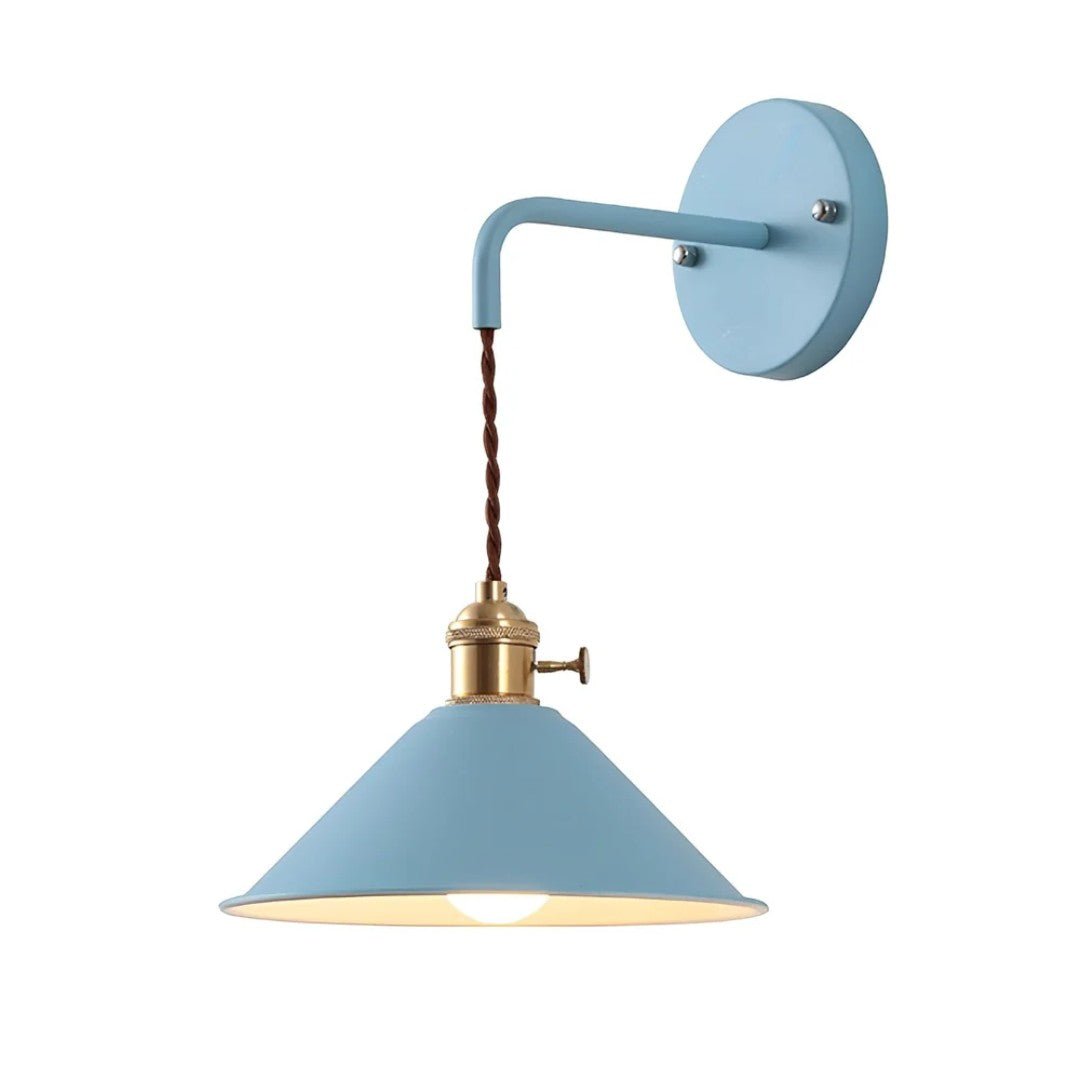 Retro vegglampe med metallskjerm