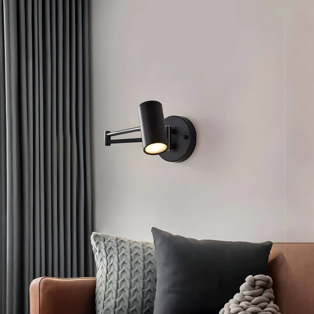 Vegglampe med Justerbar Arm