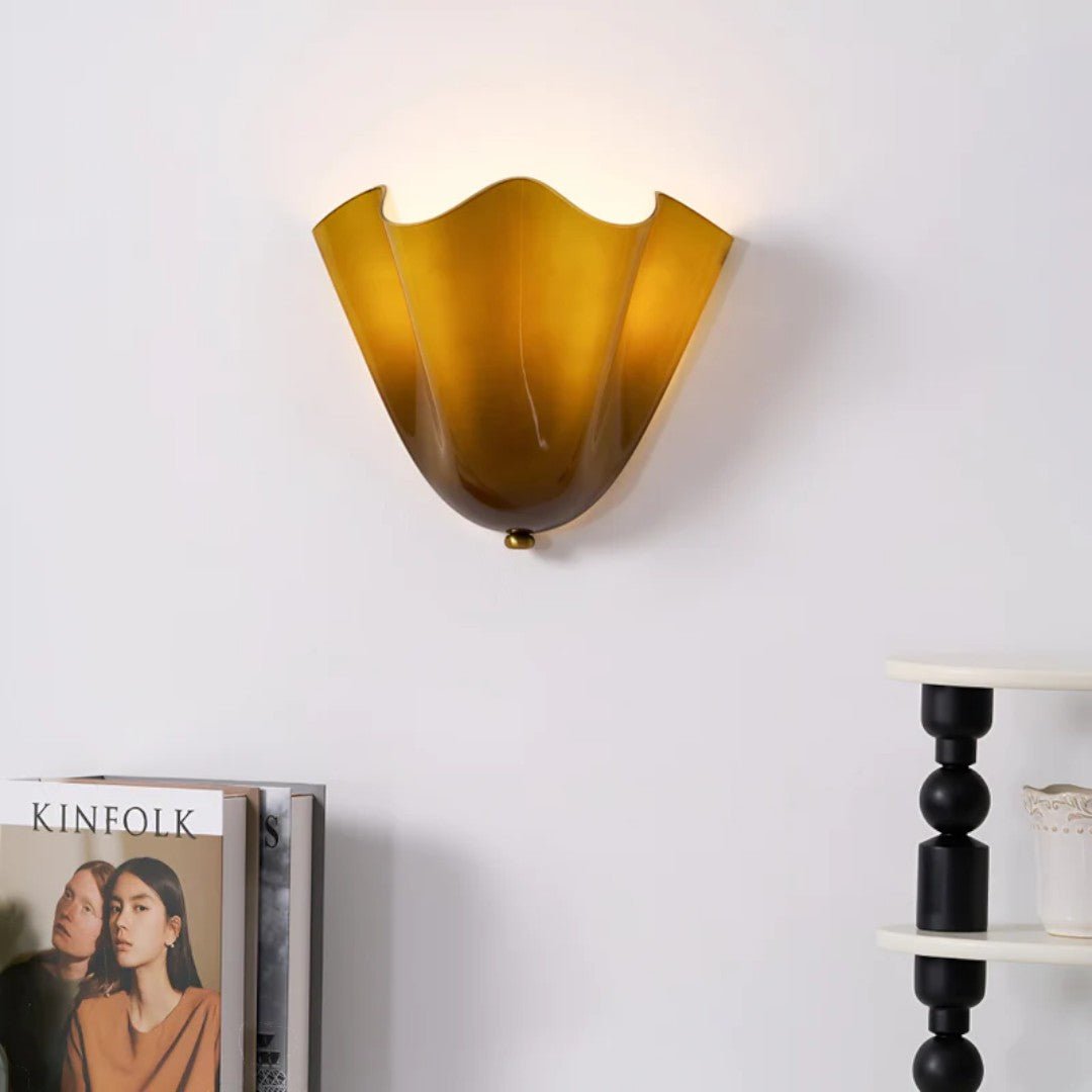 Vintage Vegglampe med Bladformet Glasskjerm