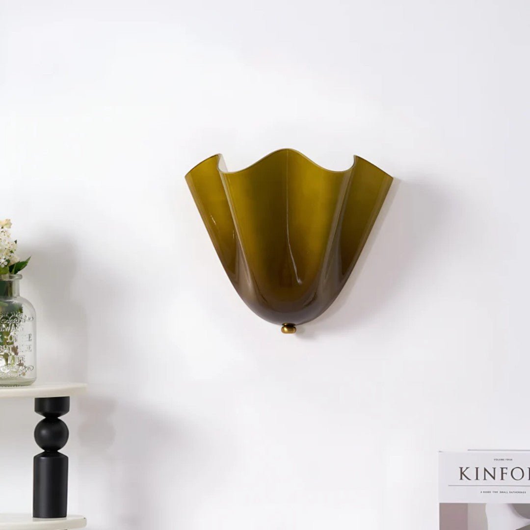 Vintage Vegglampe med Bladformet Glasskjerm